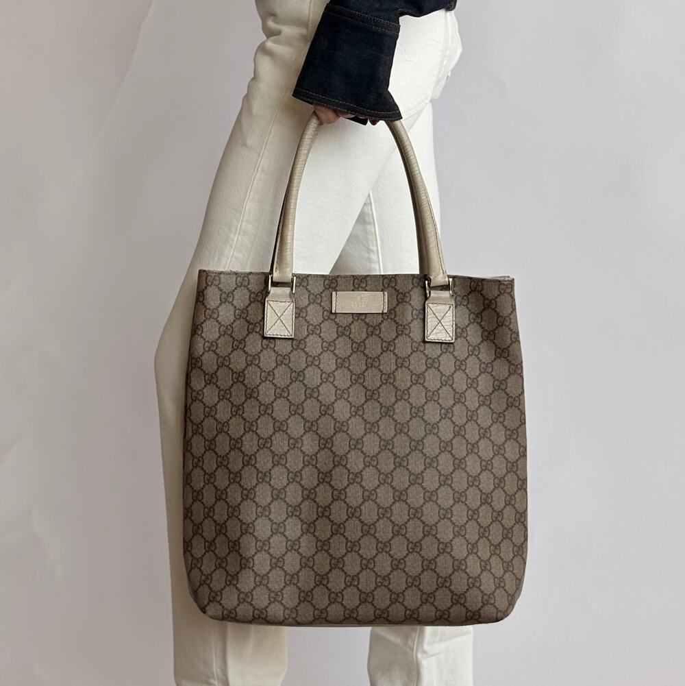 Gucci GG Supreme Joy Vertical Tote - Neutral Canvas, Light Leather Trim